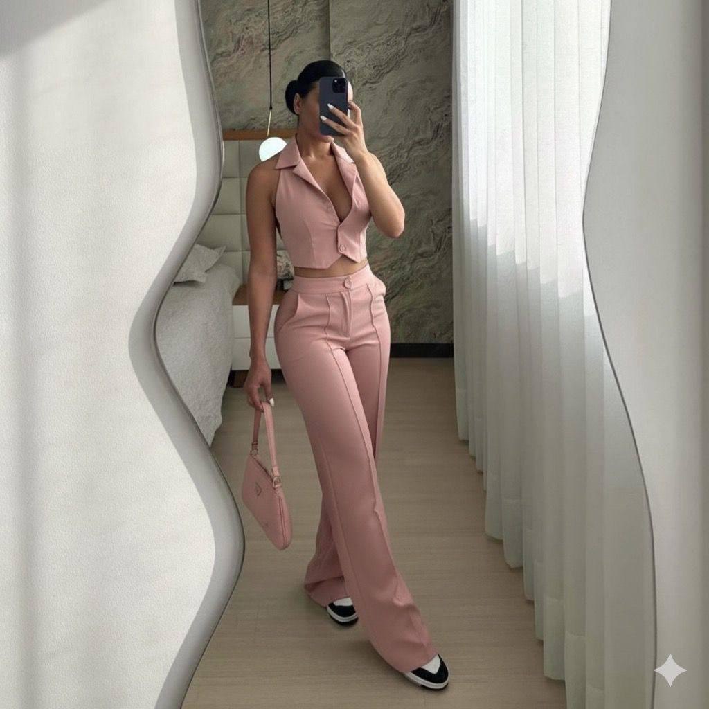 Conjunto chaleco  y pantalón