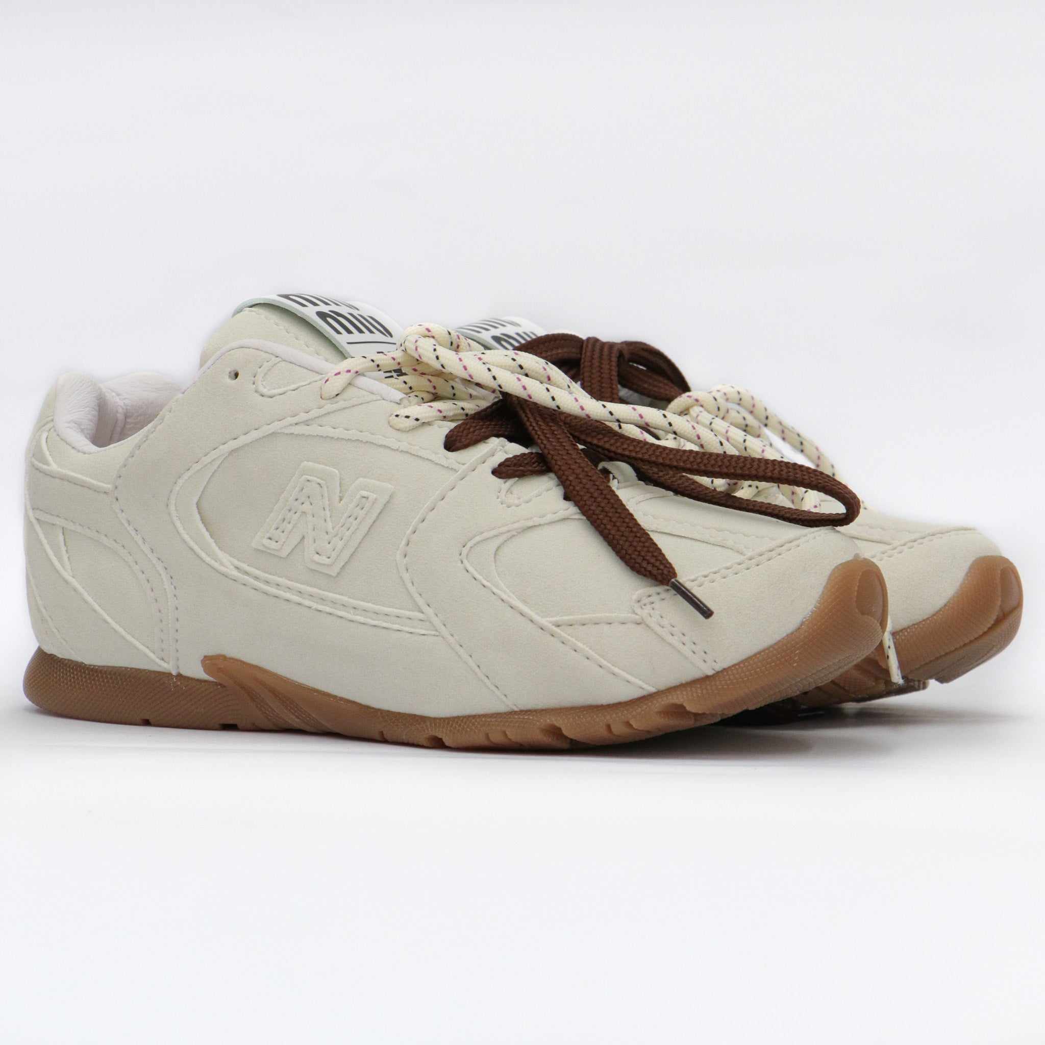 NEW BALANCE  MIU
