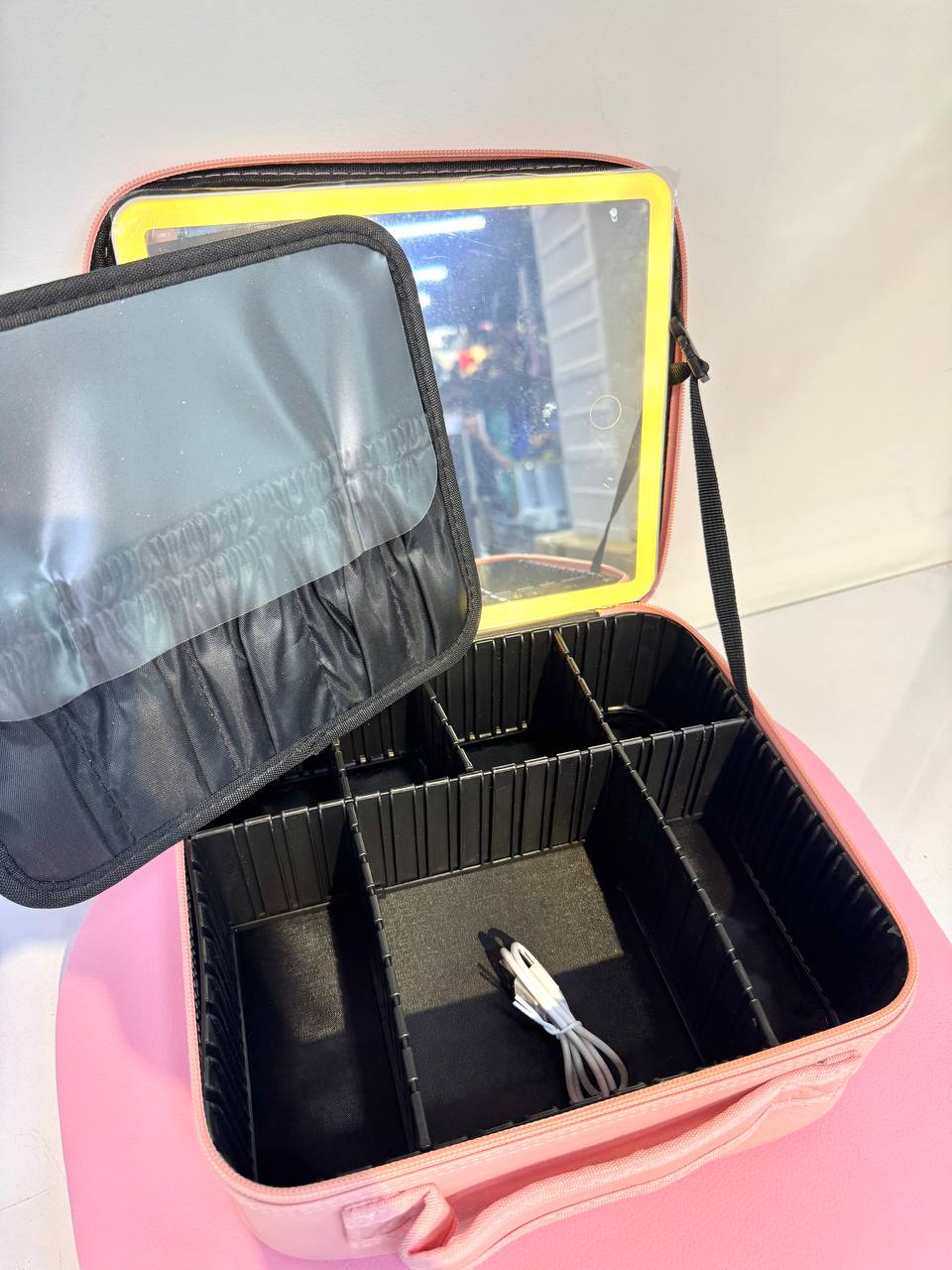 Cosmetiquera para Maquillaje con Luz led  ROSADA